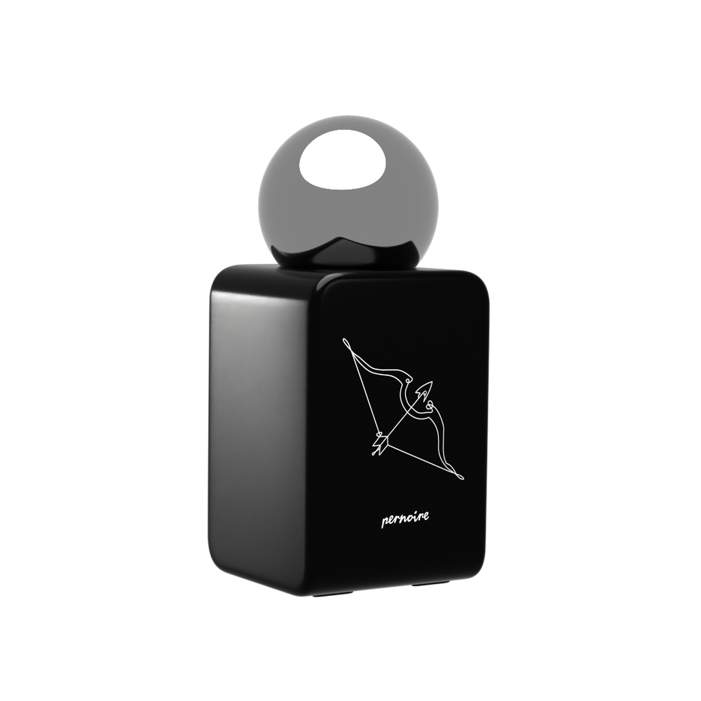 Schwarzer KAMA-Parfumflakon von pernoire mit Pfeil und Bogen und rundem, spiegelndem Deckel.